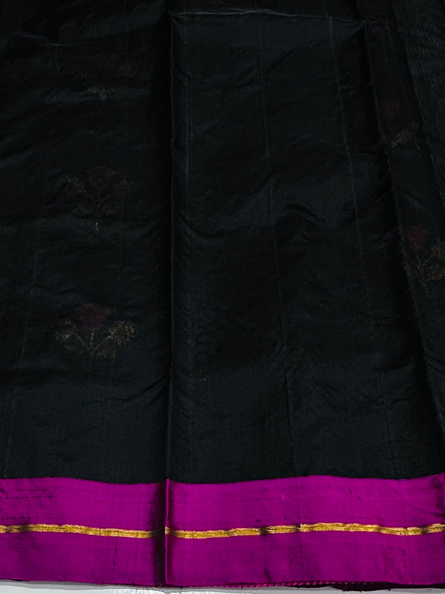 Black chanderi handwoven silk saree