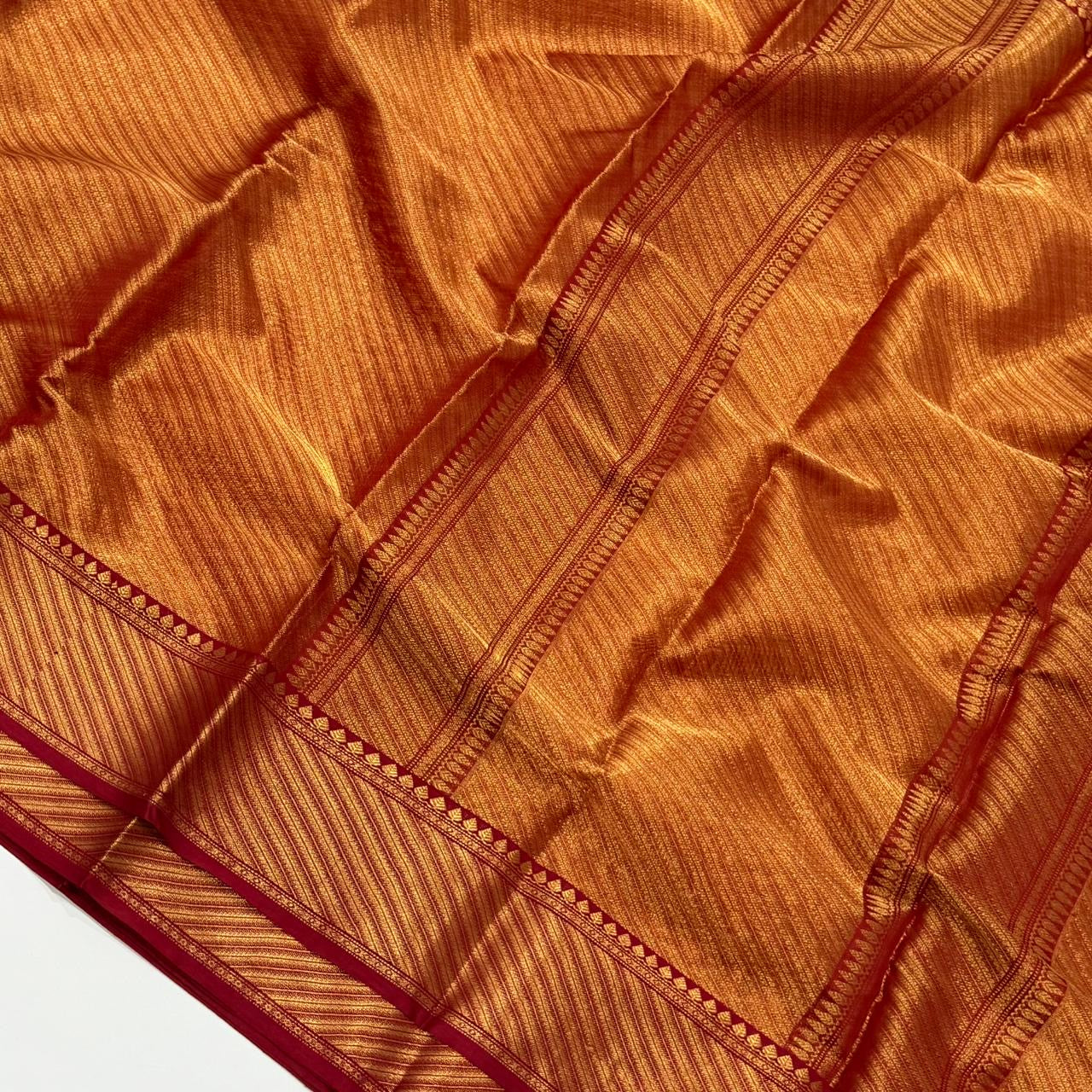 Golden Zari Chanderi Silk Saree – Traditional & Premium