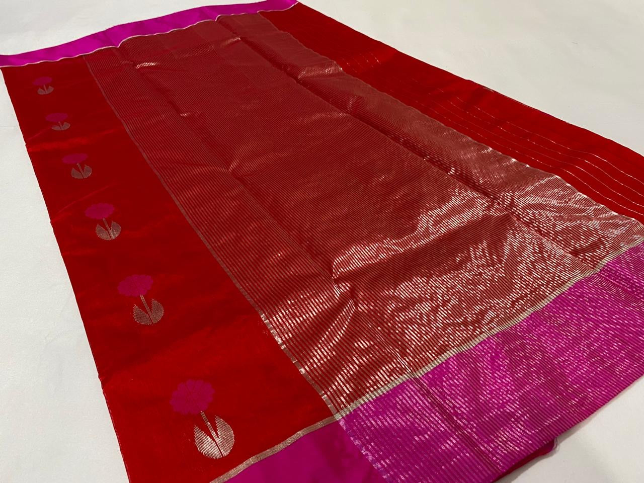 Red colour mashru border silk saree